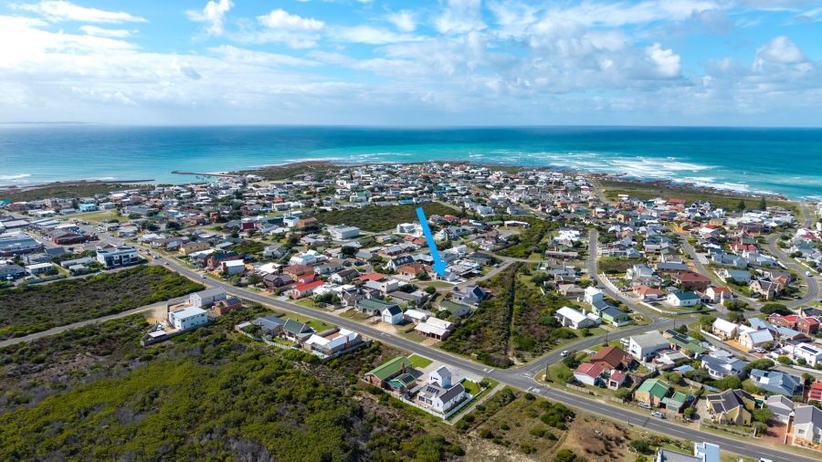 To Let 3 Bedroom Property for Rent in Struisbaai Western Cape